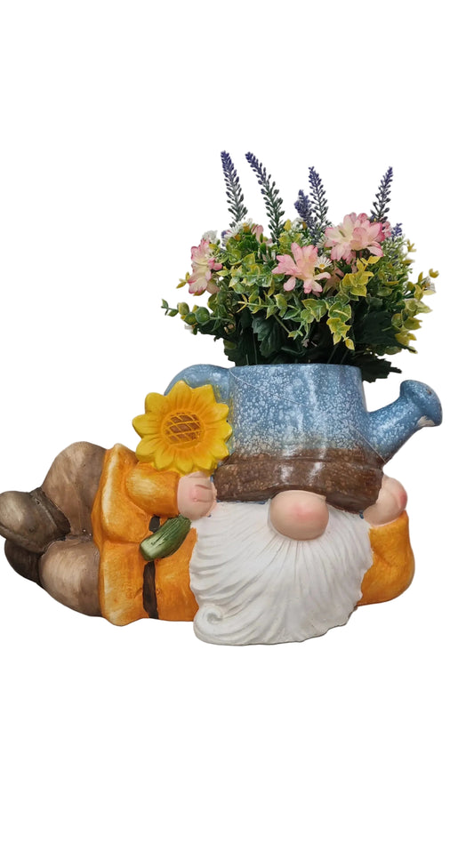 Gnomi da giardino con annaffiatoio e fiori artificiali, decorazione esterna colorata