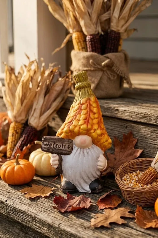 Gnomo di Ceramica Autunnale Welcome con Cappello a Maglia – 16x9x6,5 cm
