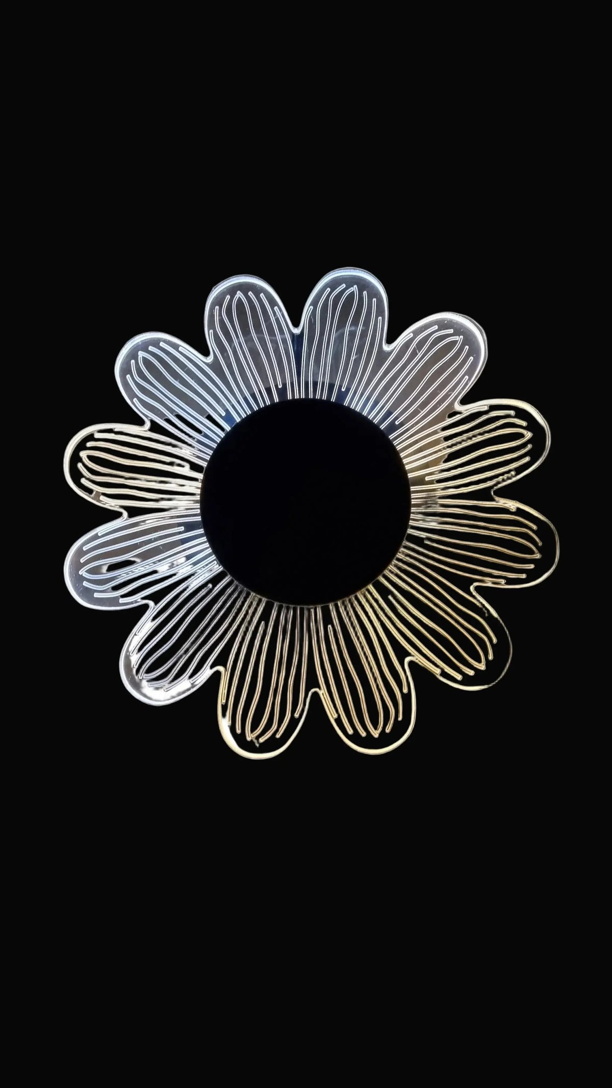 Lampada solare a forma di fiore con petali trasparenti e luce LED, ideale per decorazione giardino esterno