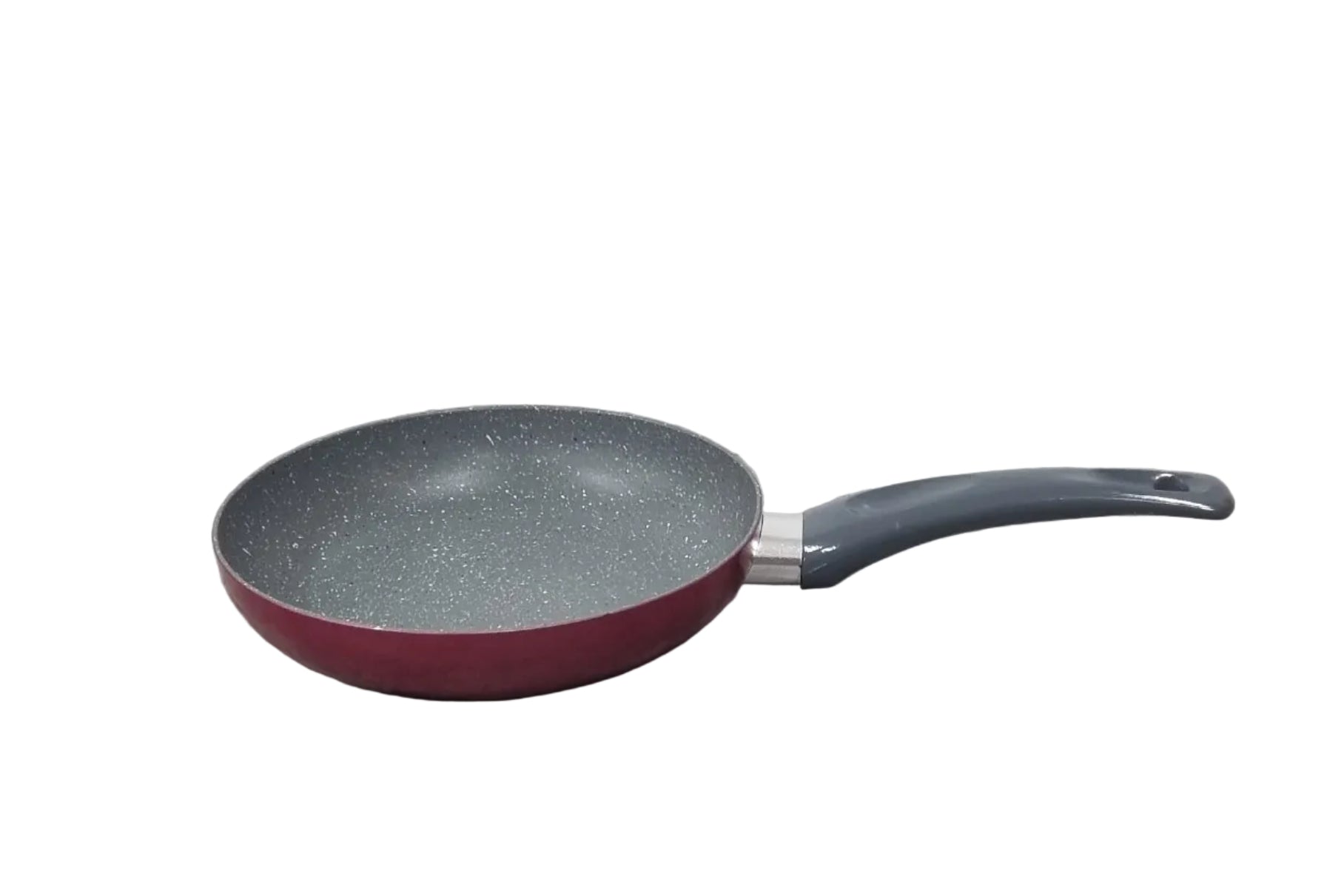 Padella antiaderente rossa con manico nero, ideale per cucina domestica e cottura uniforme