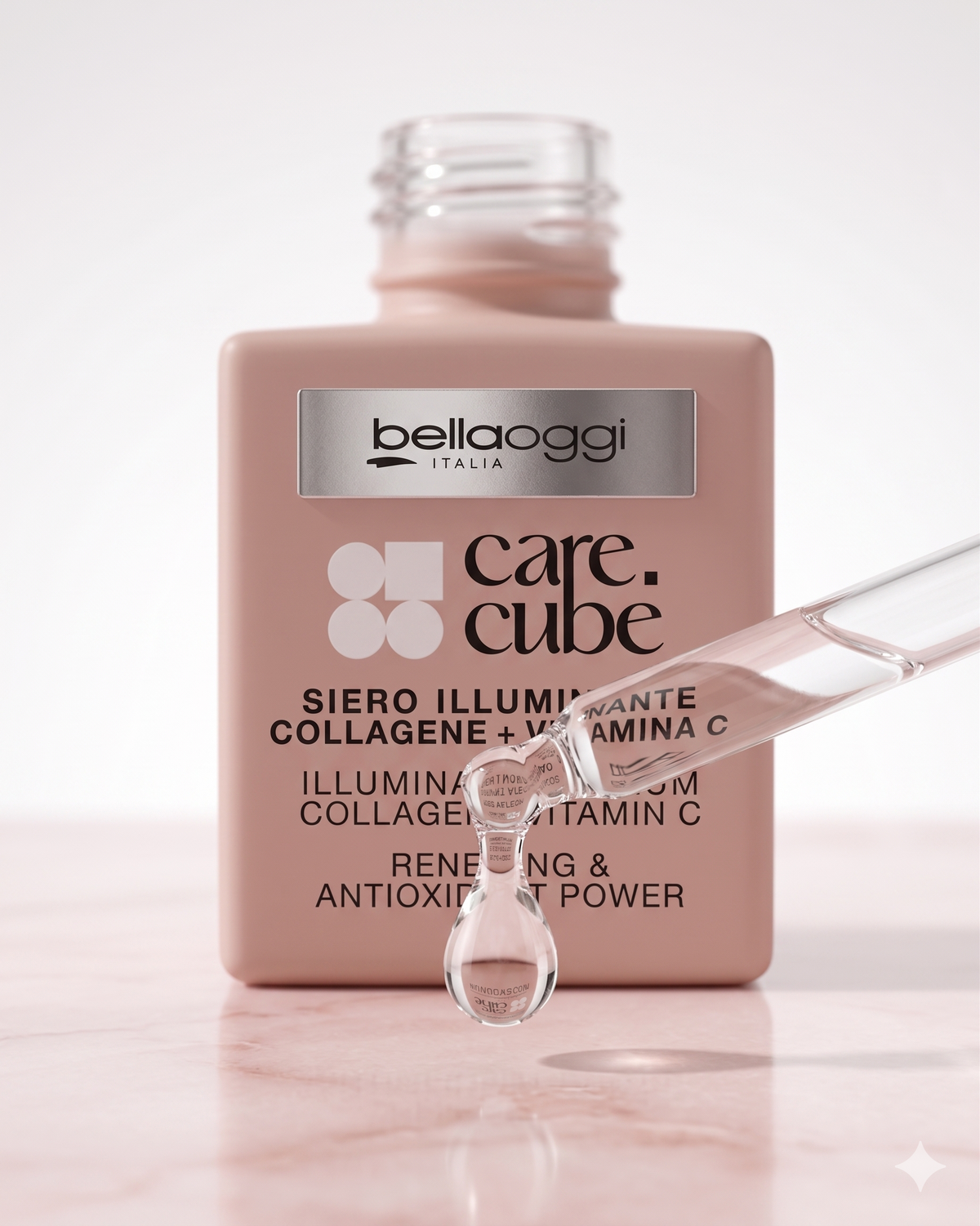 Siero illuminante con collagene e vitamina C Bellaoggi Italia, goccia di siero in pipetta